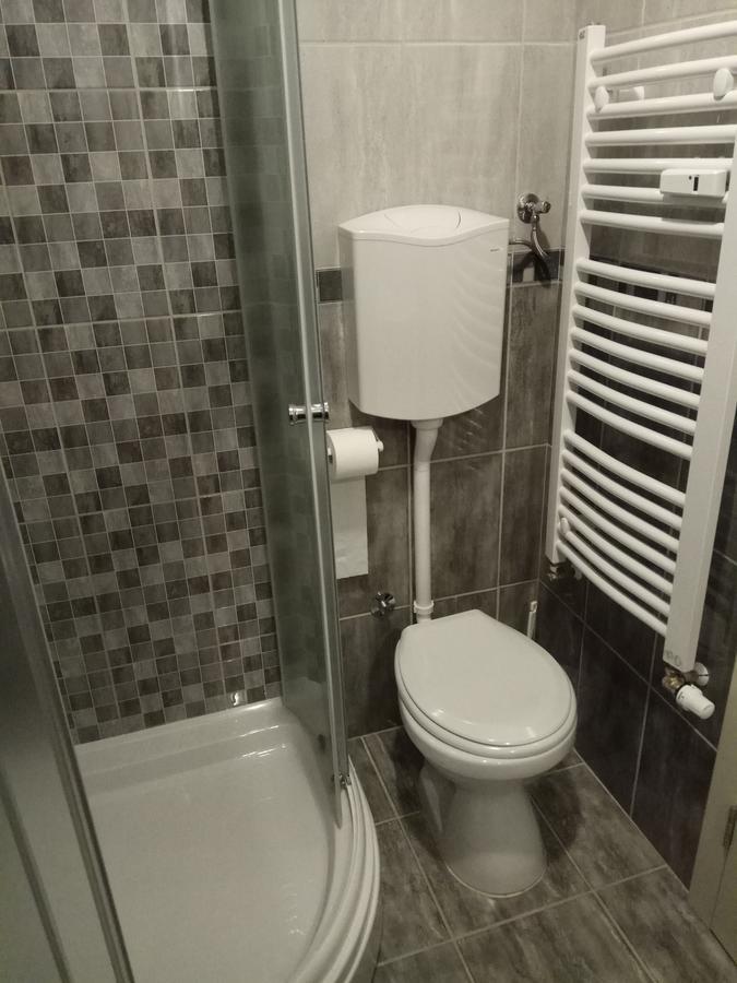 Apartman Ana 수보티차 외부 사진